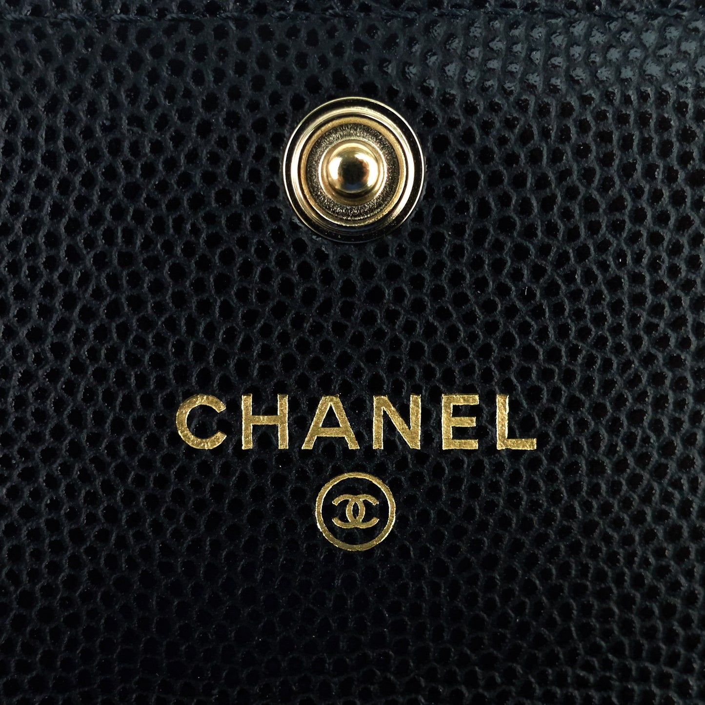 Chanel 23P XL Caviar Leather Card Holder
