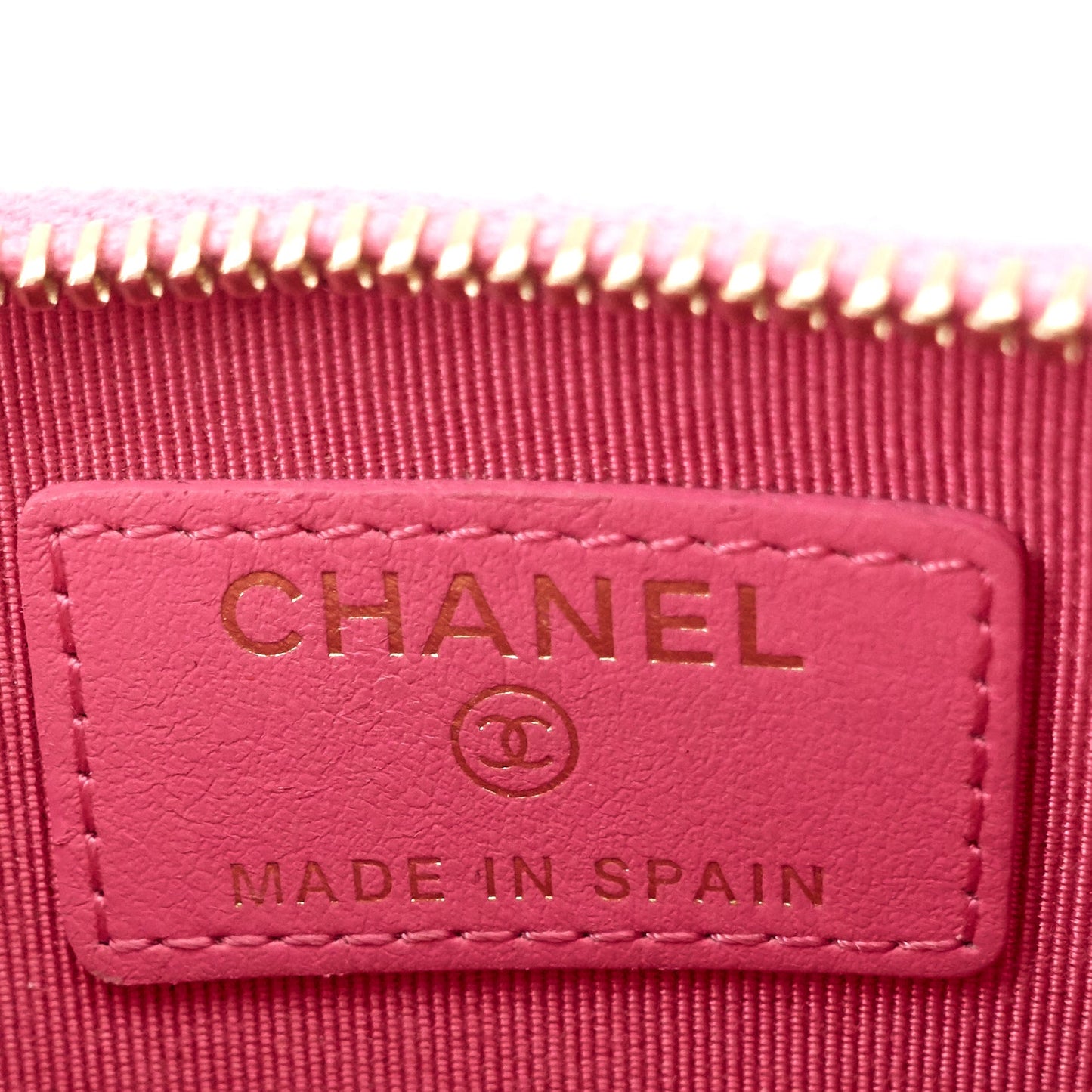 Chanel Classic Zip Caviar Leather Cardholder