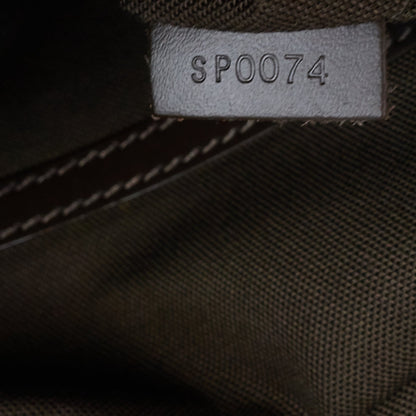 Louis Vuitto Reporter PM Taiga Leather Bag