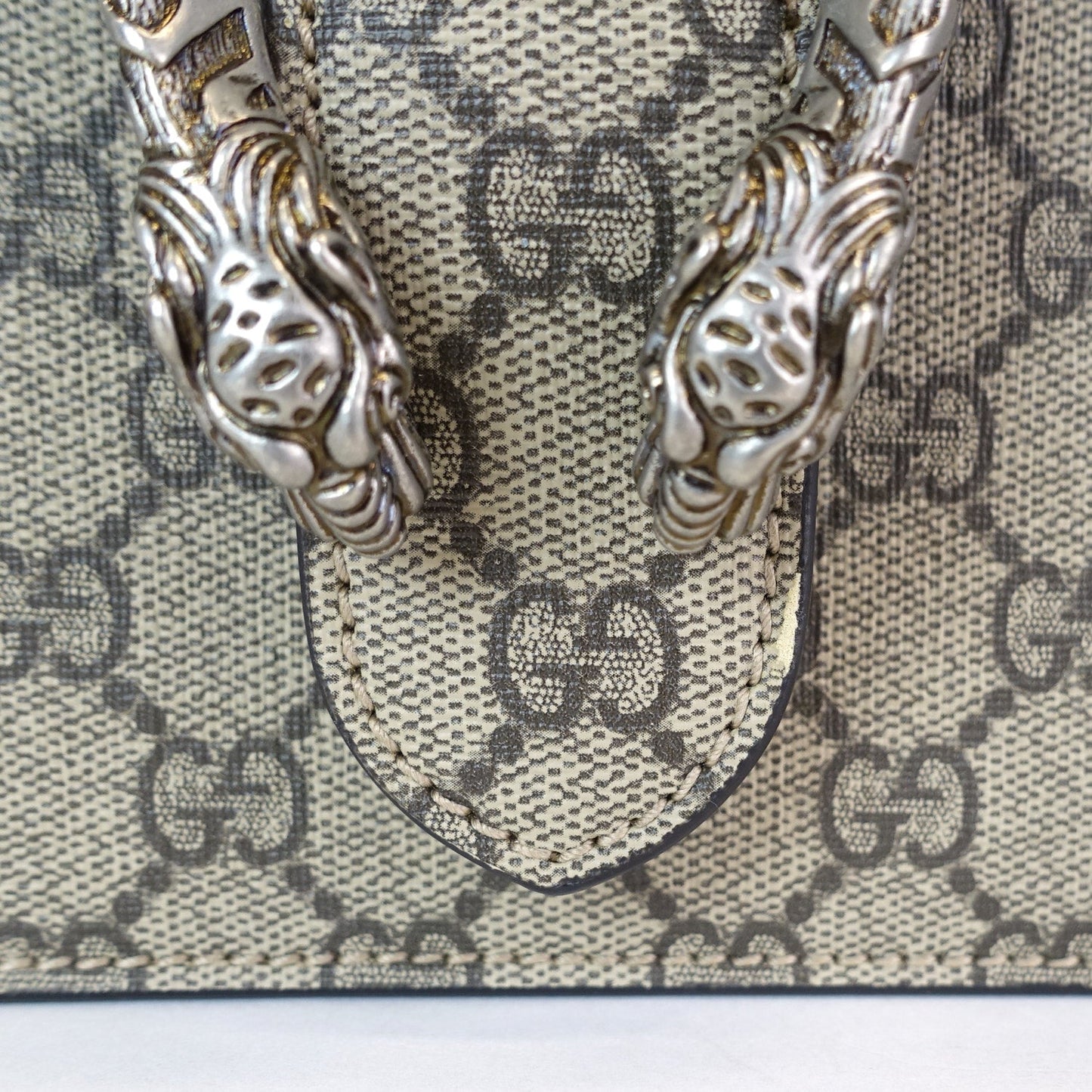Gucci Dionysus Supreme Monogram Canvas Medium Bag