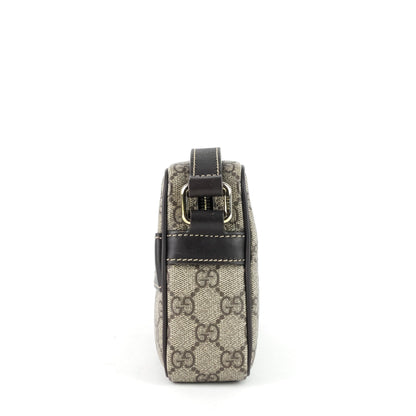 Gucci Front Zip GG Supreme Canvas Camera Bag