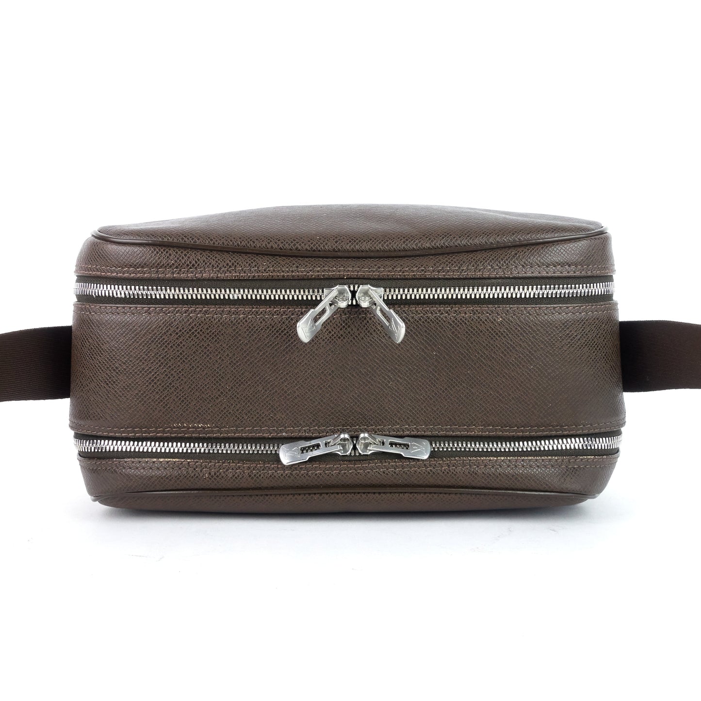 Louis Vuitto Reporter PM Taiga Leather Bag