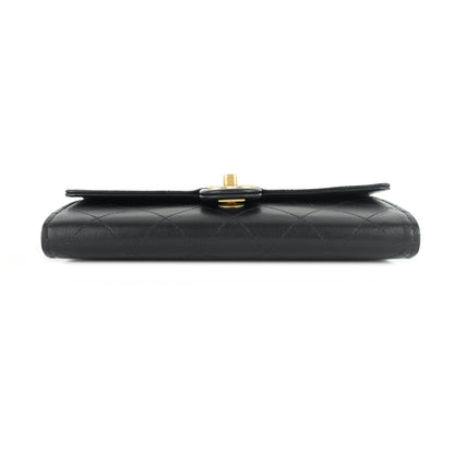 Chanel Chic Pearls Flap Goatskin Leather Clutch with Chain Bag
