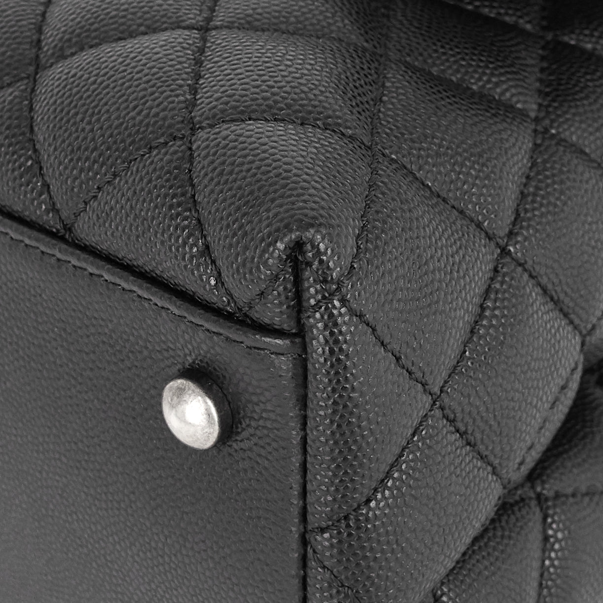 Chanel CC Coco Small Caviar and Lizard-Embossed Calfskin Top Handle Bag