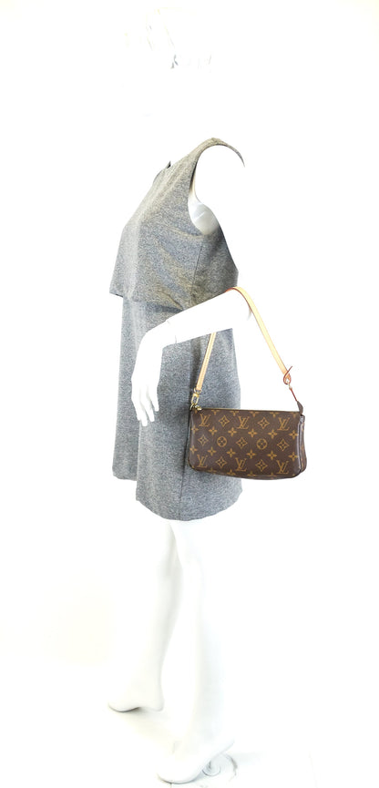 Louis Vuitto Pochette Accessoires NM Monogram Canvas Bag
