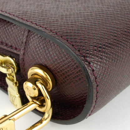 Louis Vuitto Pochette Baikal Acajou Taiga Leather Bag