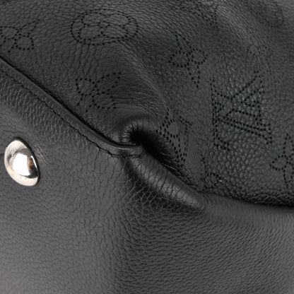 Louis Vuitto Beaubourg MM Mahina Leather Hobo Bag