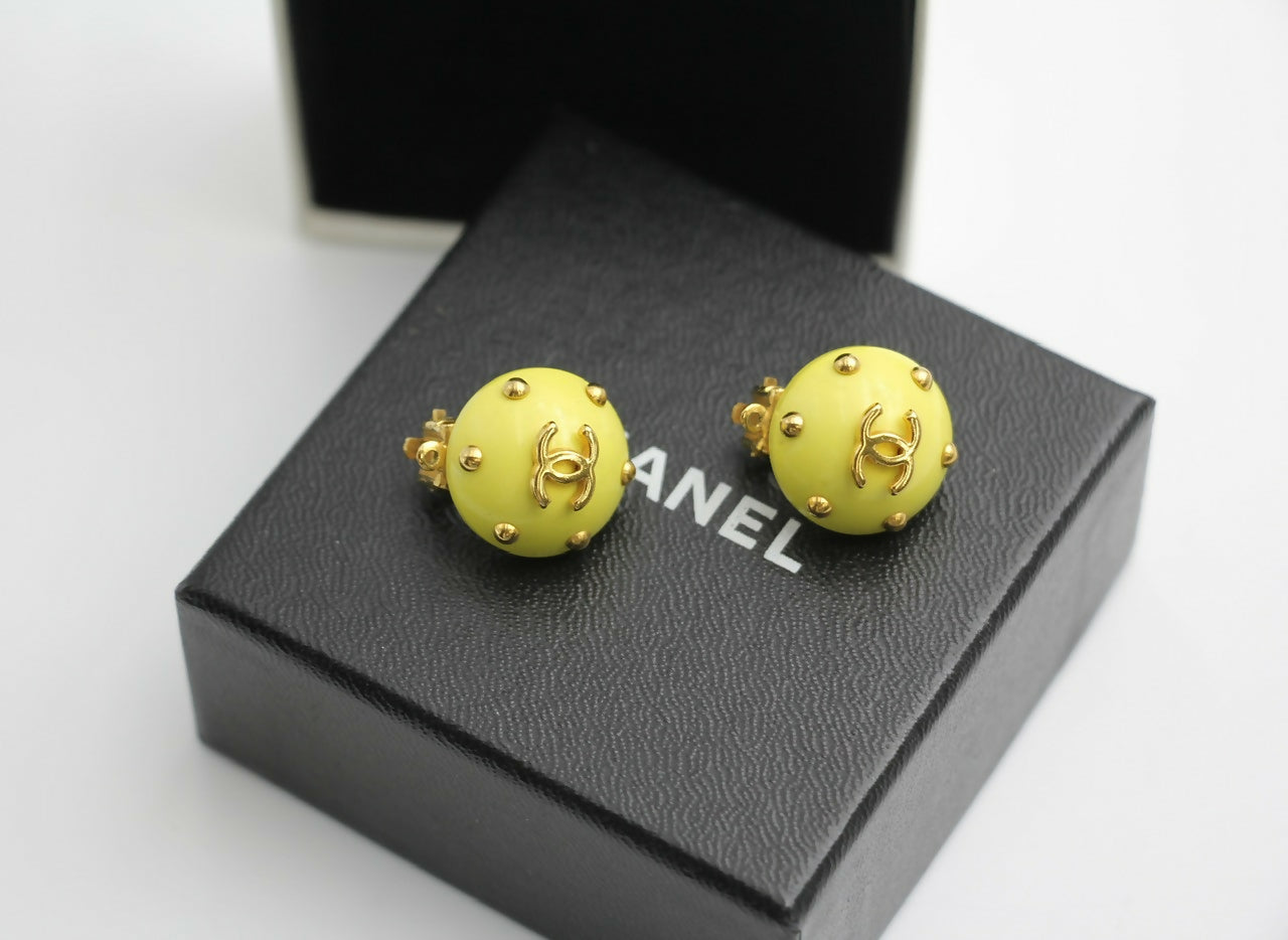 Chanel Vintage 96C Resin Yellow Bean Clip-on Earrings