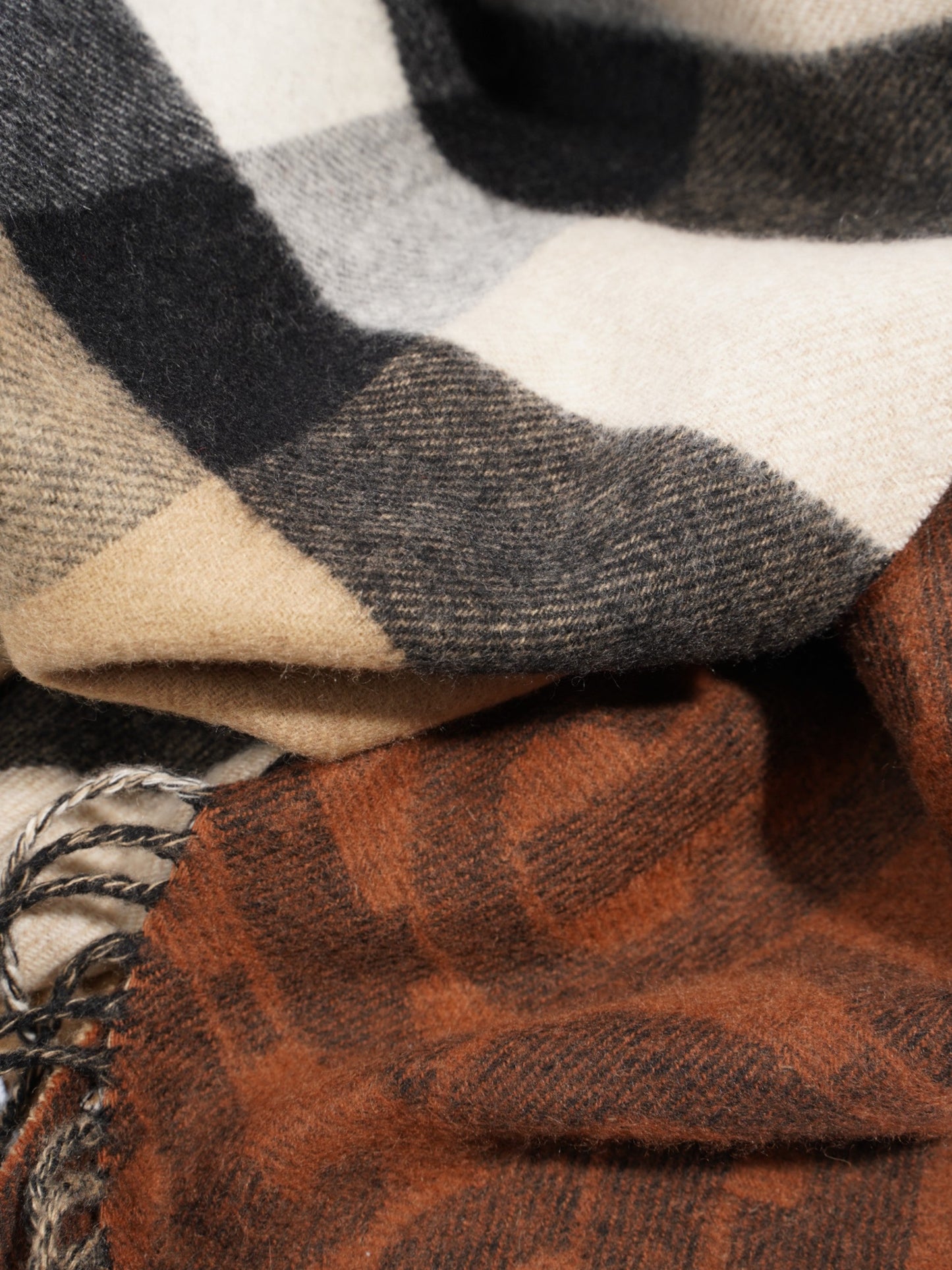 Burberry Reversible Scarf House Check / Brown Cashmere