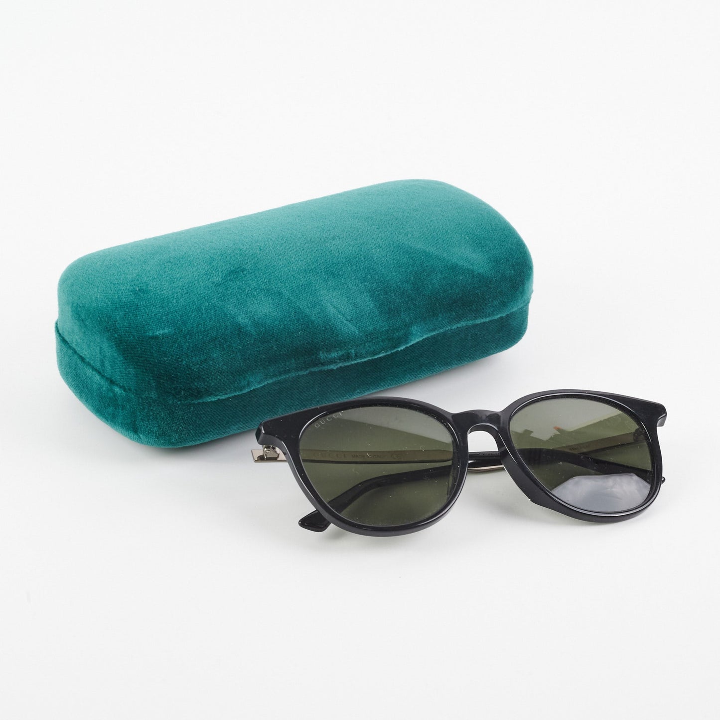 Gucci Black Sunglasses