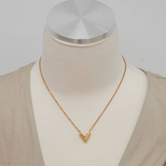 Louis Vuitton Essential V Gold Necklace