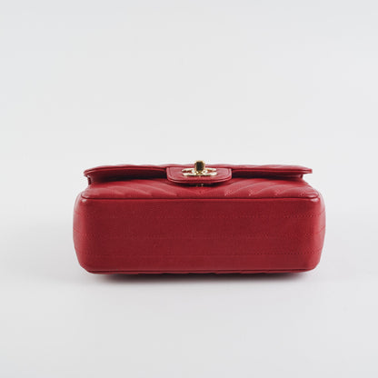 Chanel 18B Chevron Rectangular Mini Red
