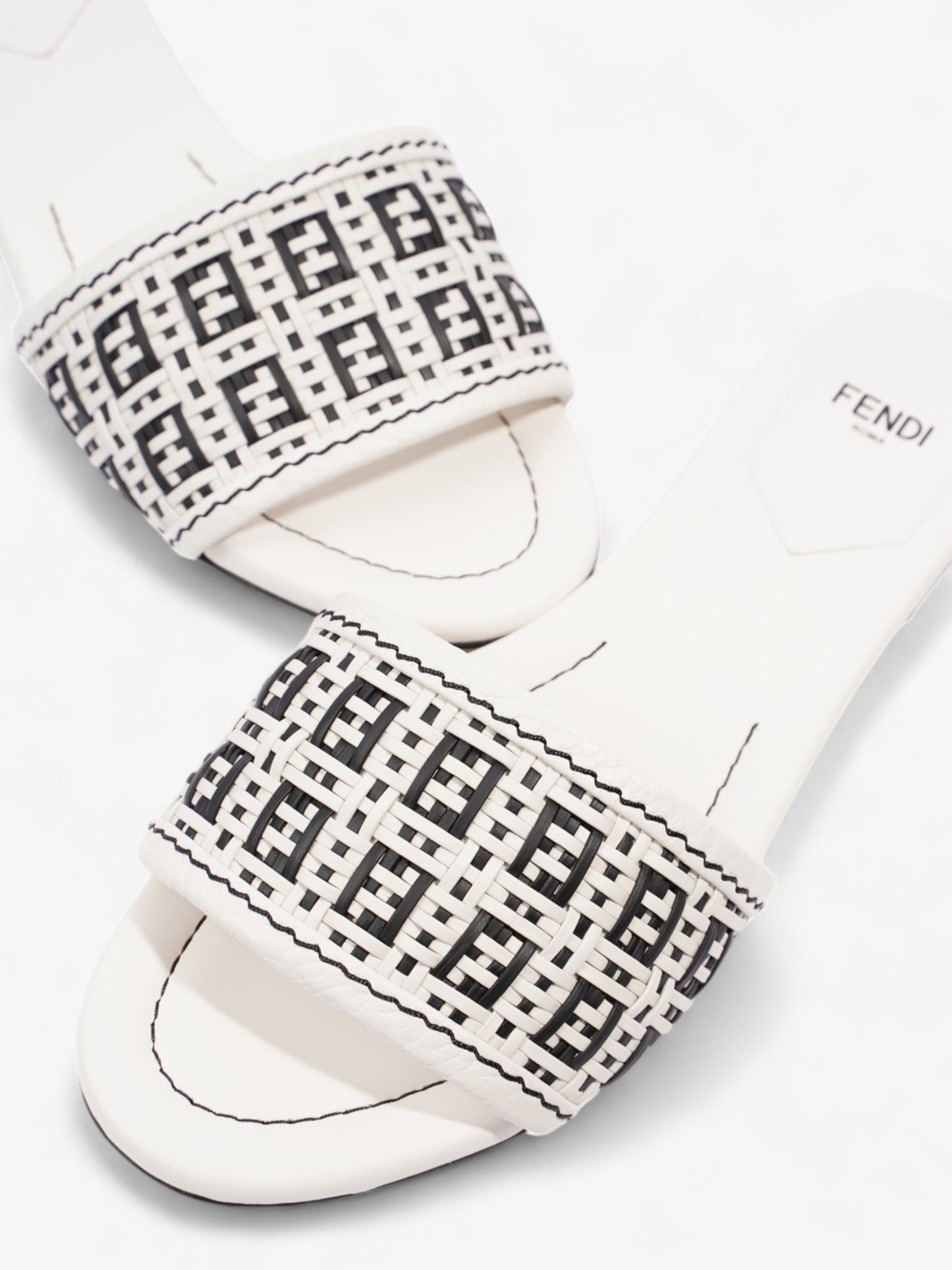 Fendi Ciabatta Slide White / Black Intrecciato Leather EU 37 UK 4