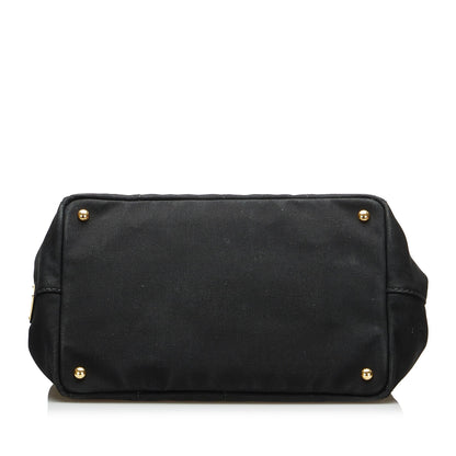 Prada Canapa Logo Handbag (SHG-IjyjeI)