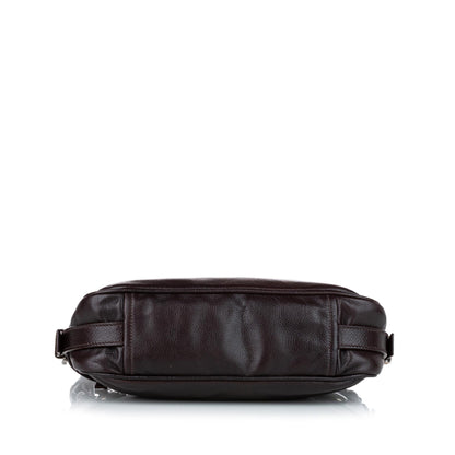 Prada Leather Baguette (SHG-heUfDp)