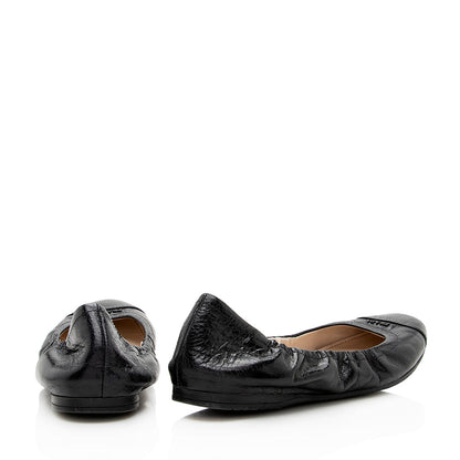 Prada Leather Cap Toe Flats - Size 7 / 37 (SHF-19086)