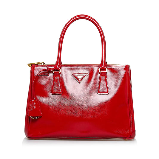 Prada Saffiano Vernice Galleria Double Zip (SHG-0AMfiu)