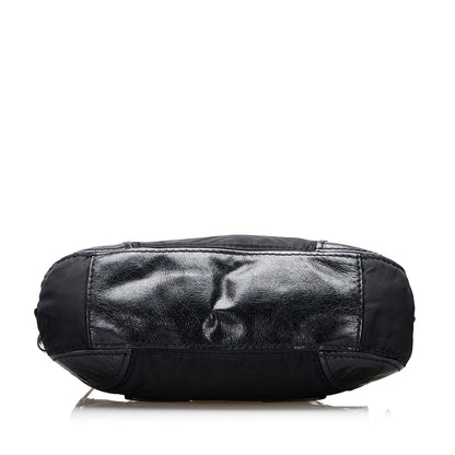 Prada Tessuto Handbag (SHG-MDwmIz)
