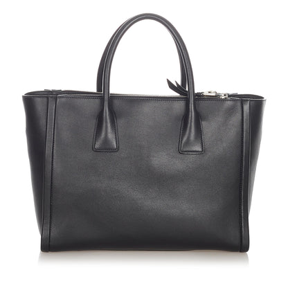 Prada Vitello Daino Concept Satchel (SHG-31550)