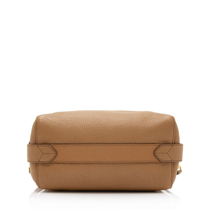 Prada Vitello Daino Duffle Bag (SHF-mm7NZW)