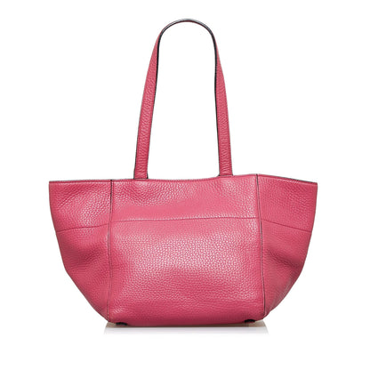 Prada Vitello Daino Shoulder Bag (SHG-YWTXqd)