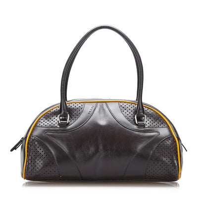 Prada Vitello Drive Handbag (SHG-sJeqXi)