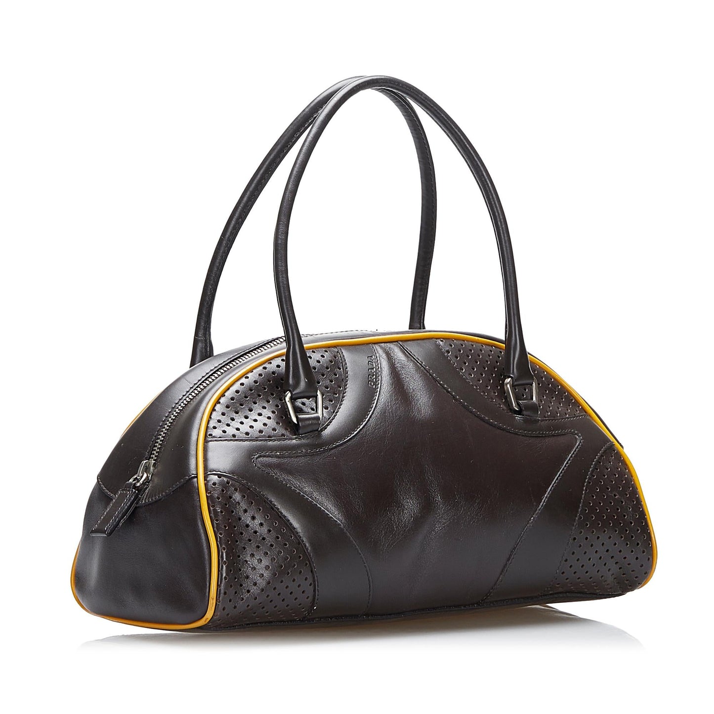Prada Vitello Drive Handbag (SHG-sJeqXi)