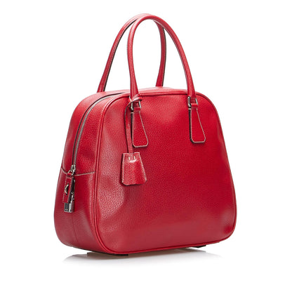 Prada Vitello Leather Handbag (SHG-PpWnwM)