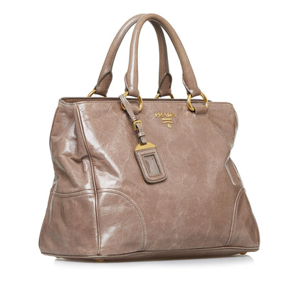 Prada Vitello Shine Satchel (SHG-hka8Pq)