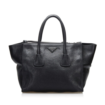 Prada Vitello Twin Pocket (SHG-37745)