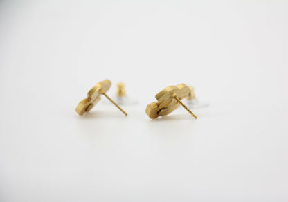 Chanel Vintage 01P Gold-plated Bright Gold CC Clip-on Earrings