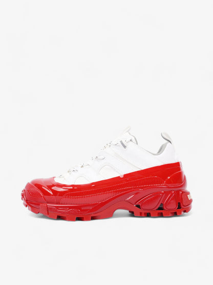 Burberry Arthur White / Red Nylon EU 35 UK 2