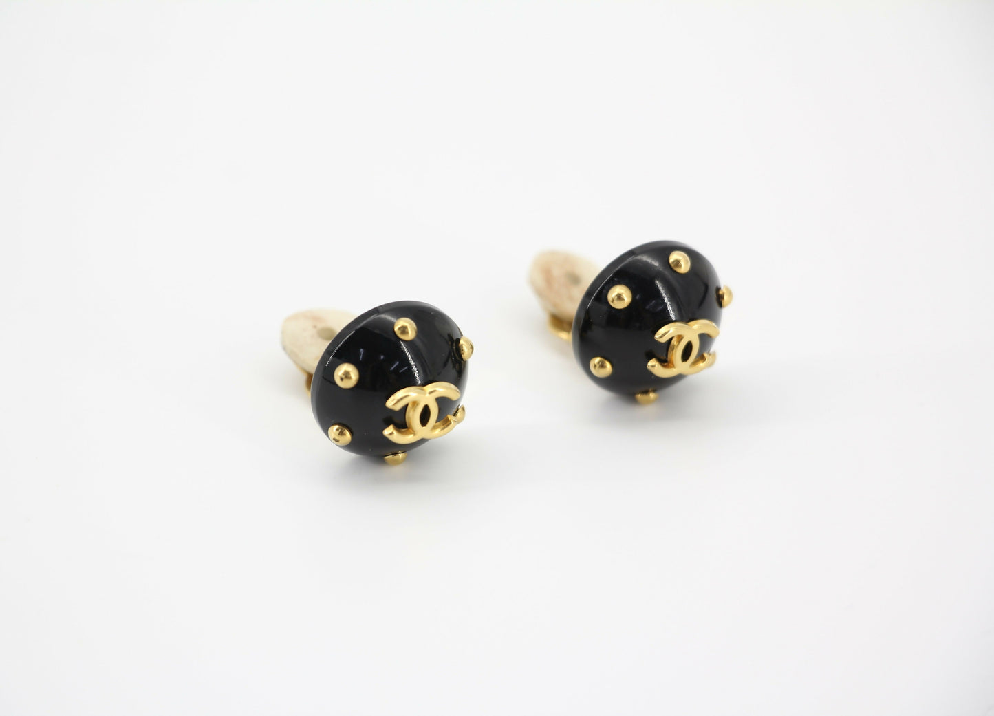 Chanel Vintage 96C Resin Dot Black Bean Clip-on Earrings