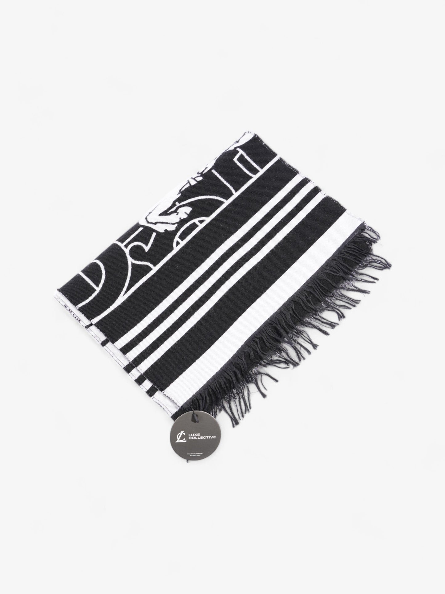 Burberry Equestrian Scarf Black / White Wool