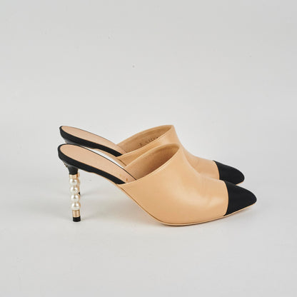 Chanel Beige Pearls High Heels Size 37
