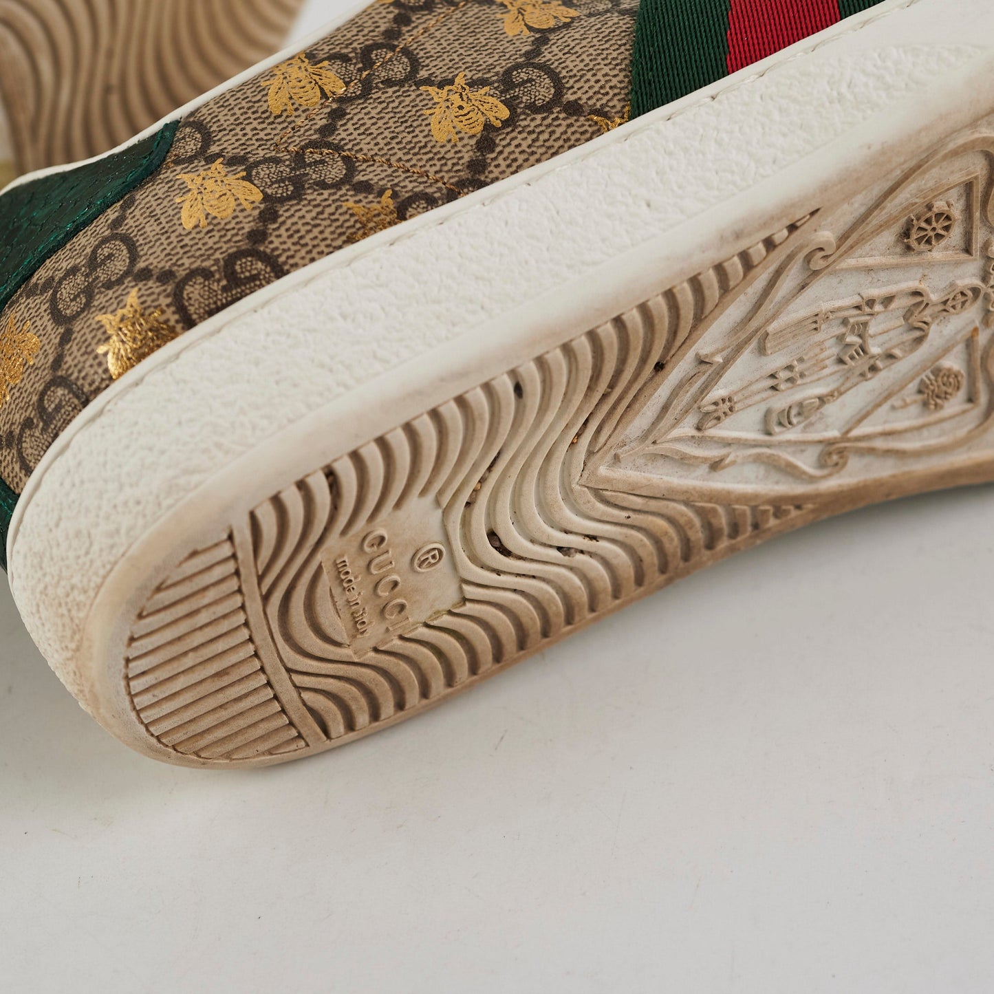 Gucci Women's Ace Surpreme Sneakers Size 35