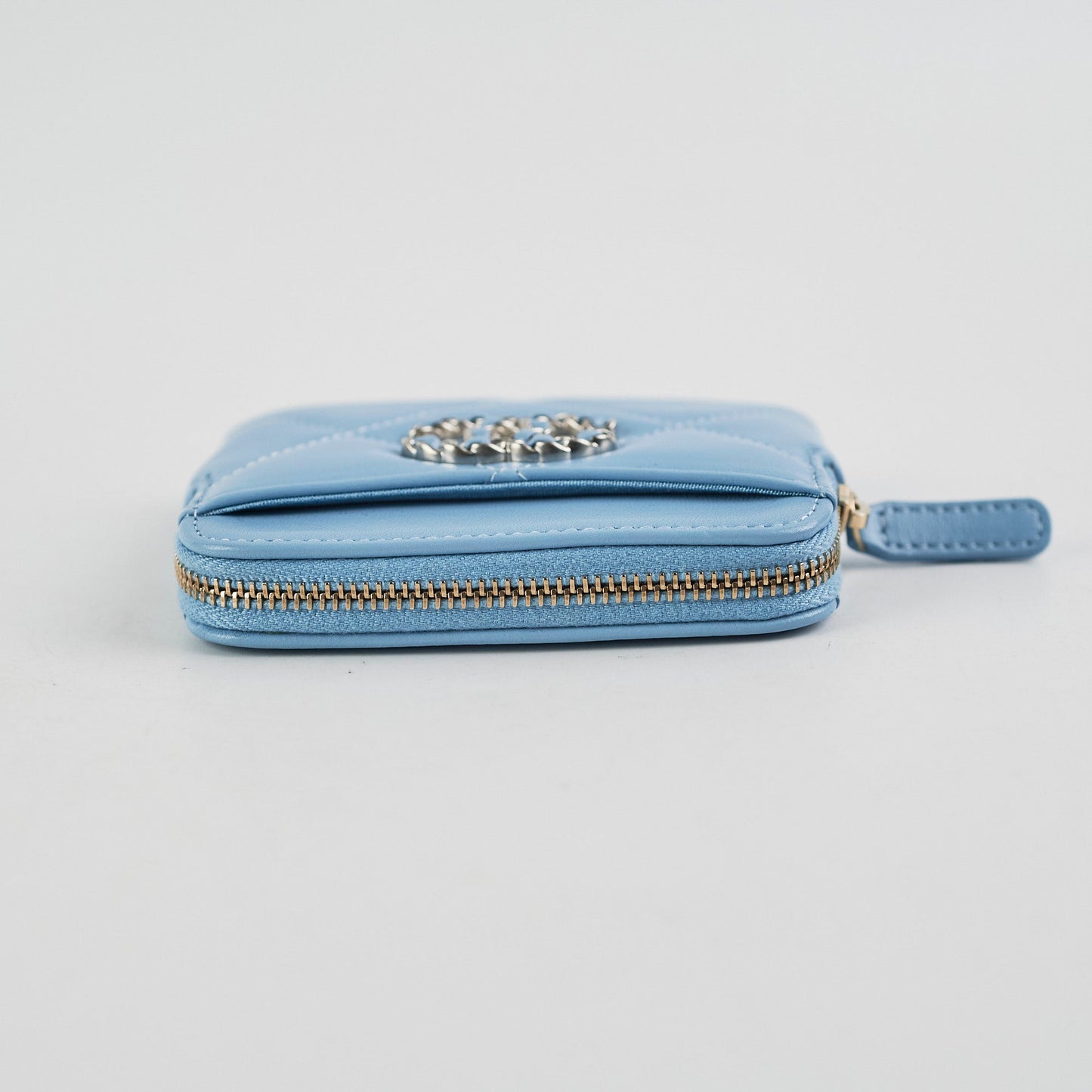 Chanel  Zip Card Wallet Lambskin Light Blue - Microchipped
