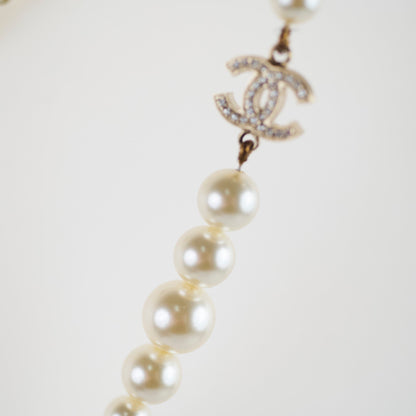 Chanel Pearl Long CC Logo Necklace Costume Jewellery