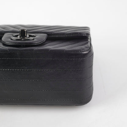Chanel Mini Square Chevron So Black