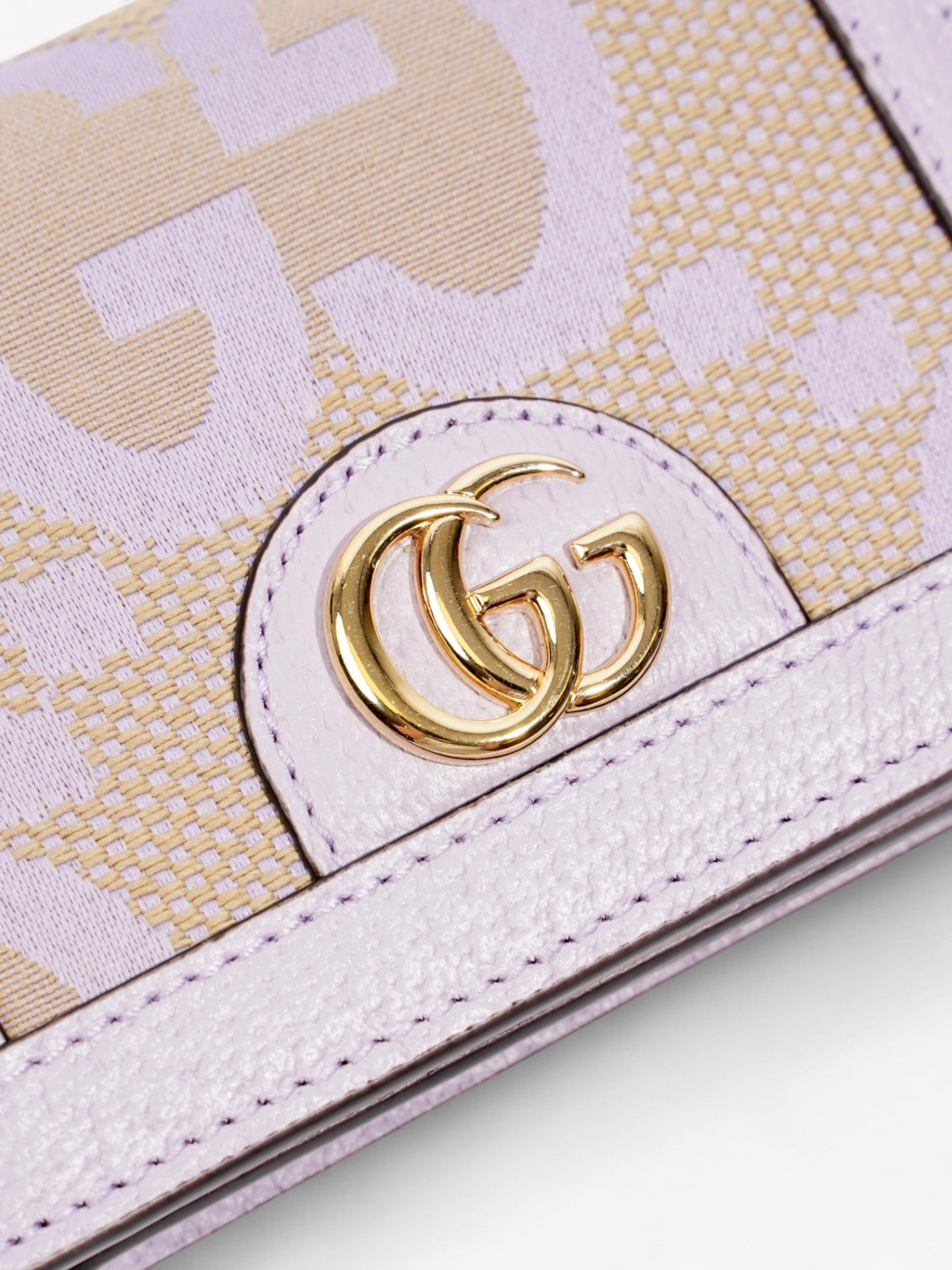 Gucci Jumbo GG Bi-Fold Wallet Lavender Canvas