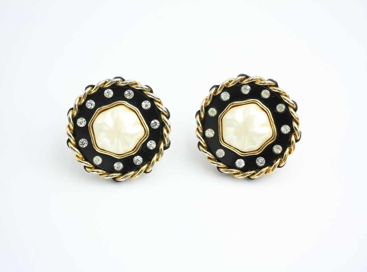 Chanel Vintage 1988 Leather Chain & Rhinestone Clip-on Round Earrings