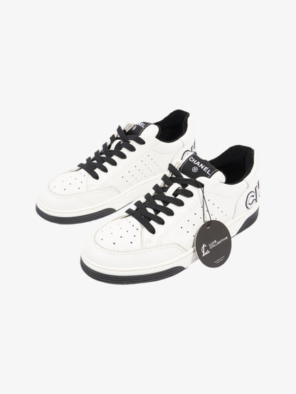 Chanel Logo Low Top Sneaker White / Black Leather EU 39 UK 6