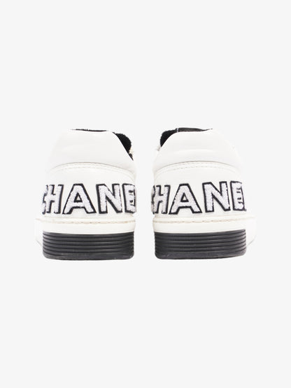 Chanel Logo Low Top Sneaker White / Black Leather EU 39 UK 6