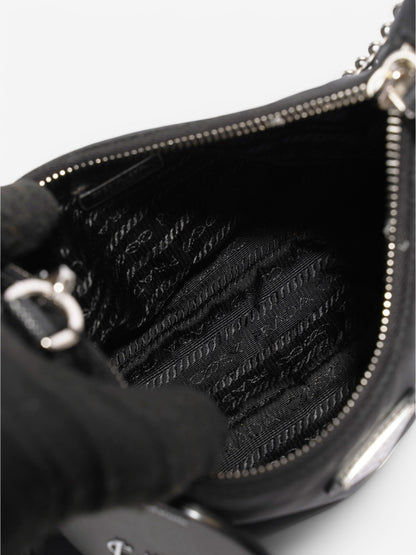 Prada Re-Edition 2005 Black Re Nylon