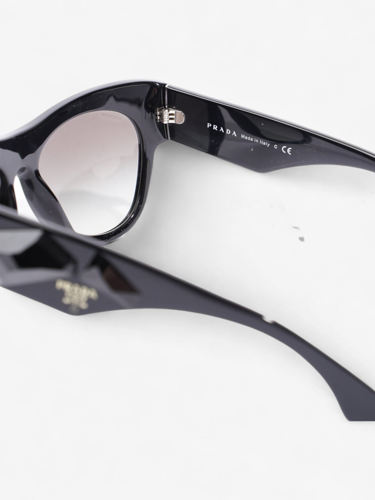 Prada SPR 22Q Sunglasses Black Acetate 140mm