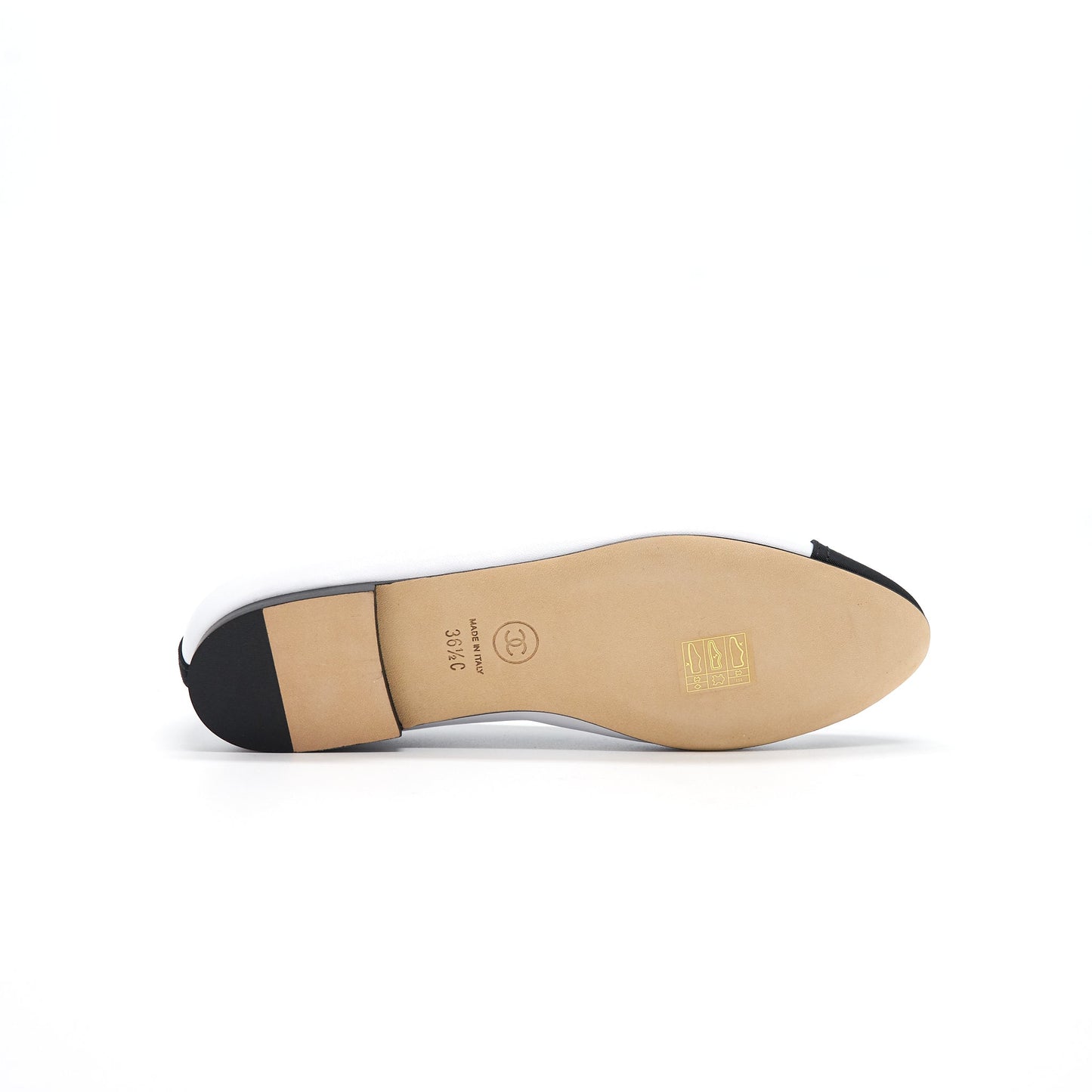 Chanel Flats Black / White Size 36.5