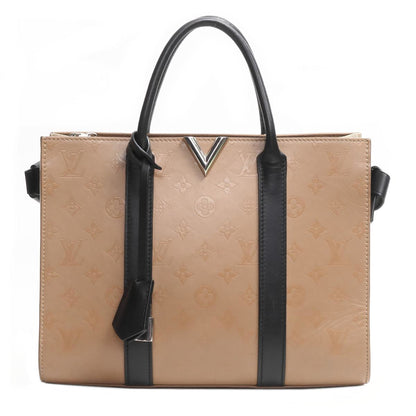 Louis Vuitto Very Tote MM Monogram Leather Bag