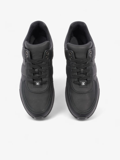 Chanel CC Logo Sneakers Black / White Leather EU 40.5 UK 7.5