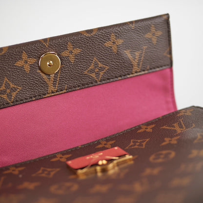 Louis Vuitton Clunny BB Monogram