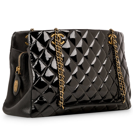 Chanel Timeless Patent Shoulder Bag